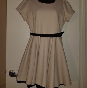 Gracia Belted Dress